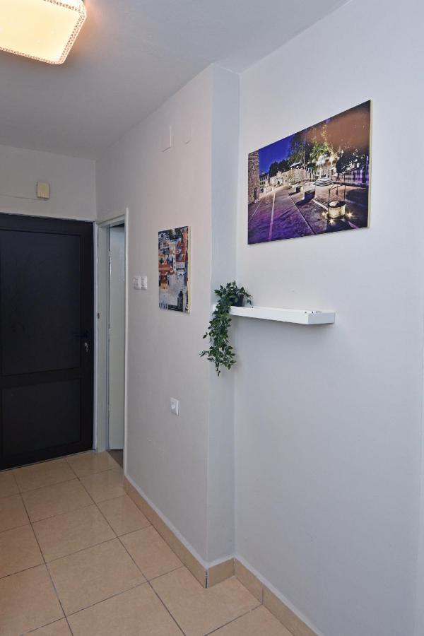 Two Bedroom Marinero * Zadar