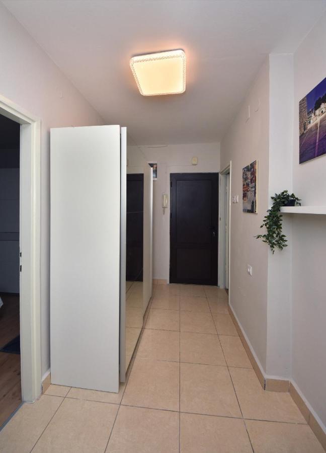 Two Bedroom Marinero - Ae1437